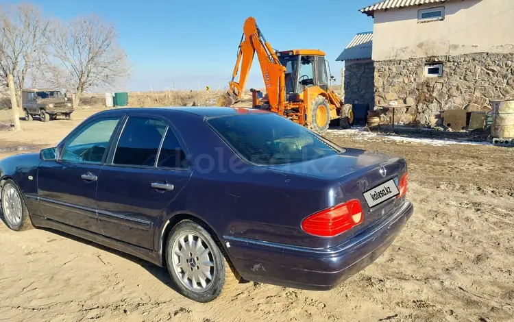 Mercedes-Benz E 320 1995 года за 2 600 000 тг. в Туркестан