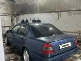 Mercedes-Benz C 180 1993 года за 1 100 000 тг. в Павлодар – фото 3