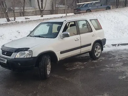 Honda CR-V 1999 года за 3 500 000 тг. в Алматы – фото 2