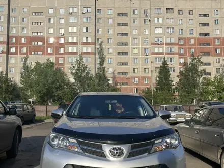 Toyota RAV4 2015 года за 9 700 000 тг. в Петропавловск – фото 11