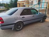 Mercedes-Benz C 220 1995 года за 1 900 000 тг. в Караганда – фото 3