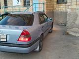 Mercedes-Benz C 220 1995 года за 1 900 000 тг. в Караганда – фото 4