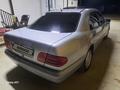 Mercedes-Benz E 230 1996 года за 2 800 000 тг. в Байконыр – фото 4