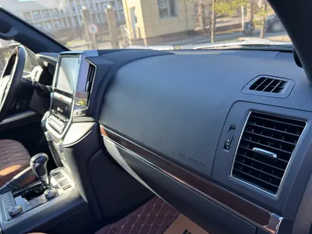 Toyota Land Cruiser 2018 года за 42 800 000 тг. в Астана – фото 26