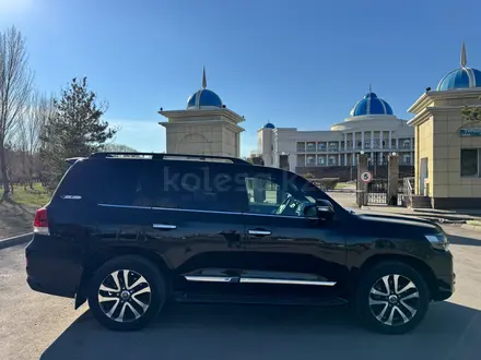 Toyota Land Cruiser 2018 года за 42 800 000 тг. в Астана – фото 47