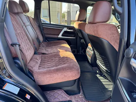 Toyota Land Cruiser 2018 года за 42 800 000 тг. в Астана – фото 57