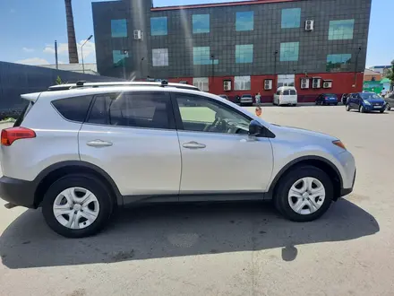 Toyota RAV4 2015 года за 10 200 000 тг. в Семей – фото 5