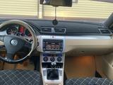 Volkswagen Passat 2009 годаүшін3 500 000 тг. в Уральск – фото 2
