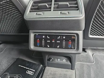 Audi e-tron 2022 года за 50 000 000 тг. в Алматы – фото 15