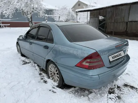 Mercedes-Benz C 240 2001 года за 1 150 000 тг. в Алматы – фото 4