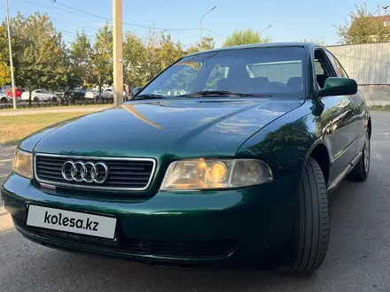 Audi A4 1998 года за 1 650 000 тг. в Алматы