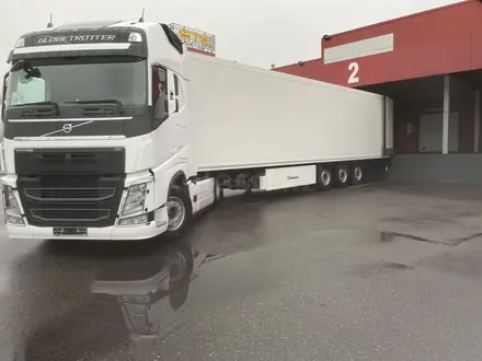 Volvo  FH 2020 года за 69 000 000 тг. в Алматы