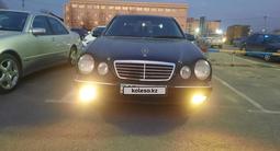 Mercedes-Benz E 320 2001 года за 4 800 000 тг. в Шымкент – фото 2