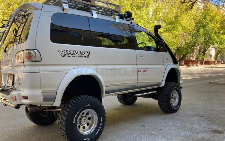 Mitsubishi Delica 2006 года за 9 500 000 тг. в Караганда