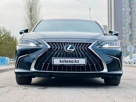 Lexus ES 250 2022 года за 27 500 000 тг. в Астана – фото 13