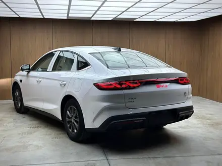 BYD Qin L DM-i Leading 2025 года за 10 200 000 тг. в Алматы – фото 7