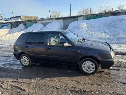 Volkswagen Golf 1996 года за 2 190 000 тг. в Караганда – фото 4