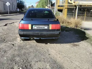 Audi 80