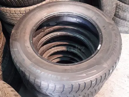 Резина 235/65 r17, Michelin, 2 колеса, из Японии за 20 000 тг. в Алматы – фото 3