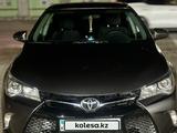 Toyota Camry 2015 года за 9 500 000 тг. в Жанаозен