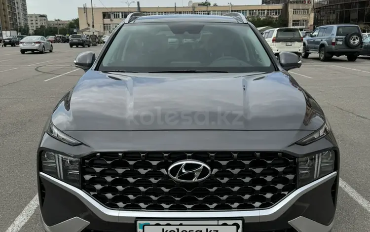 Hyundai Santa Fe 2022 годаfor19 900 000 тг. в Алматы