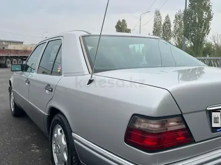 Mercedes-Benz E 280 1994 года за 4 000 000 тг. в Шымкент – фото 9