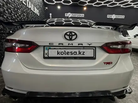 Toyota Camry 2021 года за 16 500 000 тг. в Караганда – фото 4