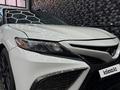 Toyota Camry 2021 года за 16 500 000 тг. в Караганда
