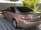 Toyota Camry 2006 годаүшін6 800 000 тг. в Мерке – фото 5