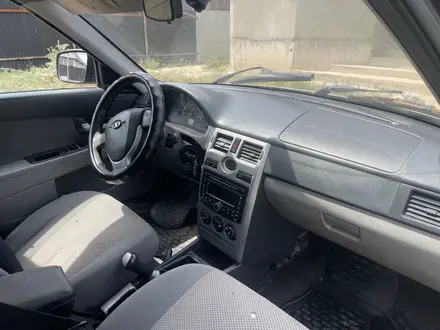 ВАЗ (Lada) Priora 2171 2012 года за 1 100 000 тг. в Алматы – фото 4