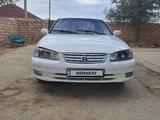 Toyota Camry 2001 годаfor2 700 000 тг. в Актау