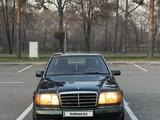 Mercedes-Benz E 220 1995 года за 1 800 000 тг. в Алматы