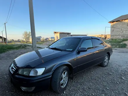 Toyota Camry 2000 года за 3 000 000 тг. в Тараз – фото 2