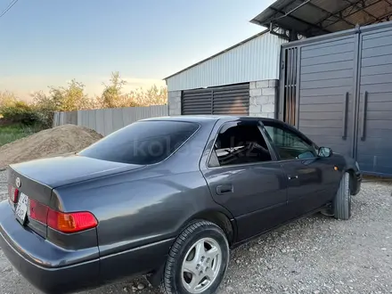 Toyota Camry 2000 года за 3 000 000 тг. в Тараз – фото 12