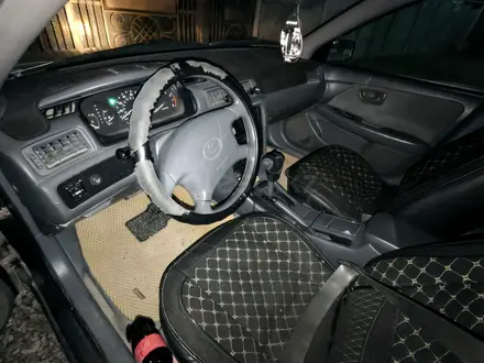 Toyota Camry 2000 года за 3 000 000 тг. в Тараз – фото 7