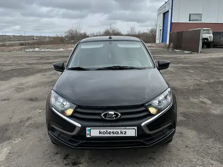 ВАЗ (Lada) Granta 2190 2022 года за 3 900 000 тг. в Караганда