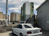 BMW 528 1998 года за 4 700 000 тг. в Астана – фото 4