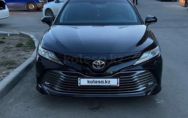 Toyota Camry 2018 года за 15 500 000 тг. в Усть-Каменогорск