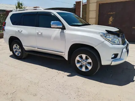 Toyota Land Cruiser Prado 2011 года за 16 000 000 тг. в Актау – фото 2