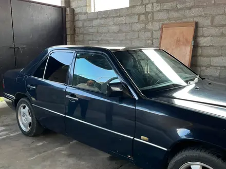 Mercedes-Benz E 280 1995 года за 2 200 000 тг. в Тараз – фото 5