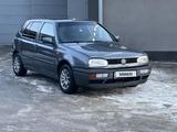 Volkswagen Golf 1993 года за 1 200 000 тг. в Шымкент