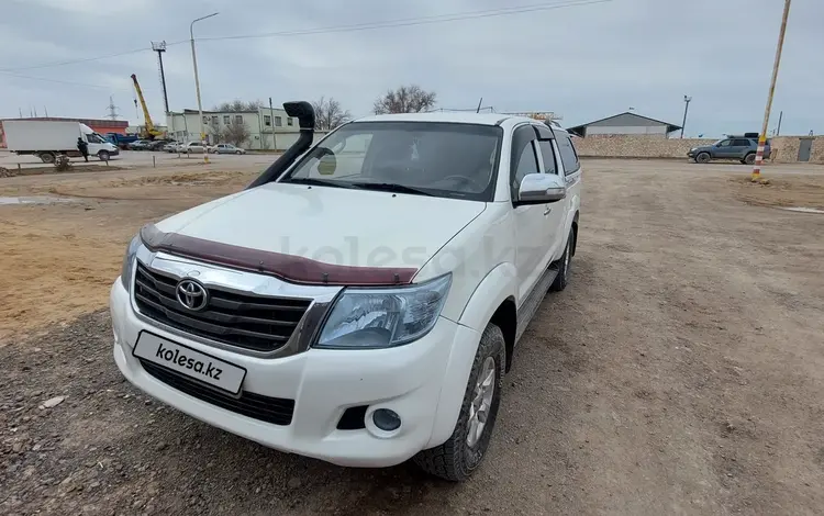 Toyota Hilux 2012 года за 10 200 000 тг. в Жанаозен