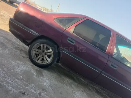 Opel Vectra 1995 года за 900 000 тг. в Шаульдер – фото 2