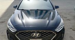 Hyundai Sonata 2018 года за 9 199 999 тг. в Астана