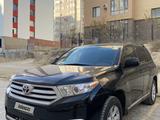 Toyota Highlander 2012 годаfor8 500 000 тг. в Актау – фото 2