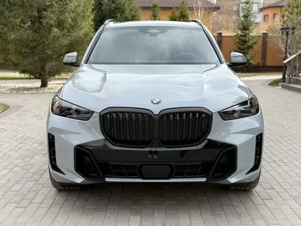 BMW X5 2023 года за 56 000 000 тг. в Караганда – фото 2