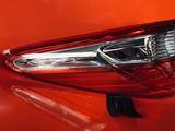 Toyota Camry 55 задний фонарь USA за 28 000 тг. в Алматы – фото 2