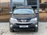 Toyota RAV4 2014 года за 10 090 000 тг. в Уральск – фото 2