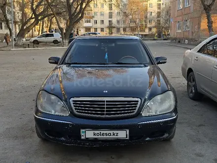 Mercedes-Benz S 320 1999 года за 3 700 000 тг. в Павлодар – фото 2