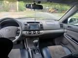 Toyota Camry 2004 года за 4 500 000 тг. в Аксу